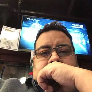 Meet your Posher, Adrian